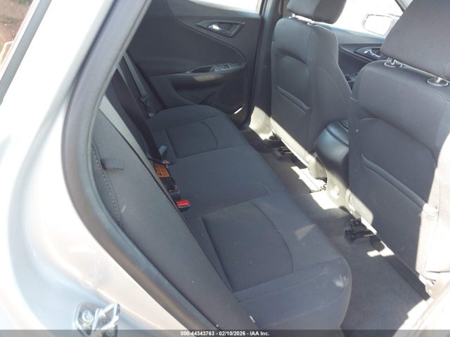 1G1ZC5ST6NF142451 Chevrolet Malibu Fwd 1fl