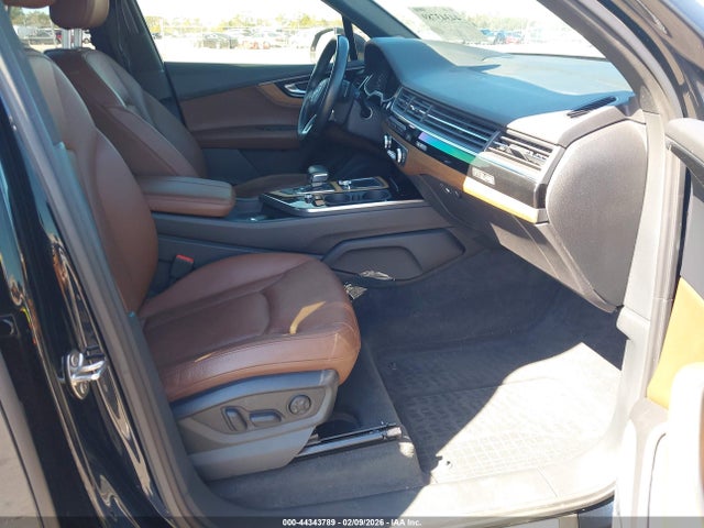 2017 AUDI Q7 WA1VAAF75HD026489 Photo 4
