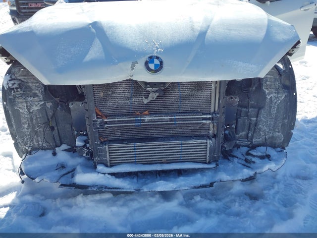 2015 BMW X1 WBAVL1C56FVY34938 Photo 5