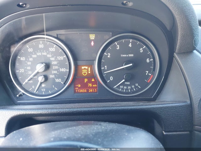 2015 BMW X1 WBAVL1C56FVY34938 Photo 6