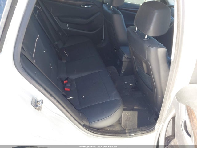 2015 BMW X1 WBAVL1C56FVY34938 Photo 7