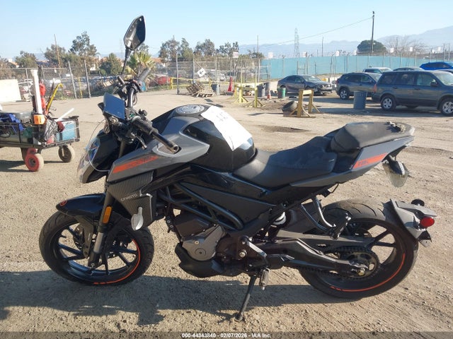LCEPDPL11P6001312 Cf Moto 300nk