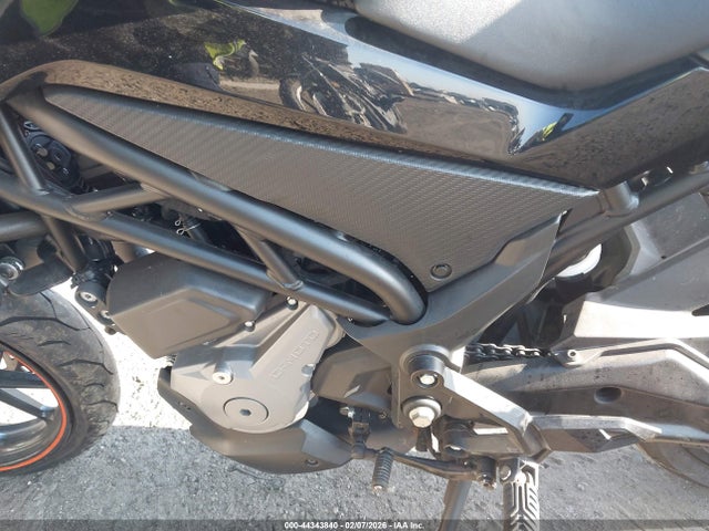 LCEPDPL11P6001312 Cf Moto 300nk