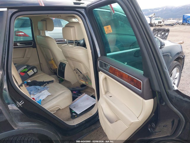 44343865 :رقم المزاد ، WVGEF9BP6DD010528 vin ، 2013 Volkswagen Touareg Vr6 Lux مزاد بيع