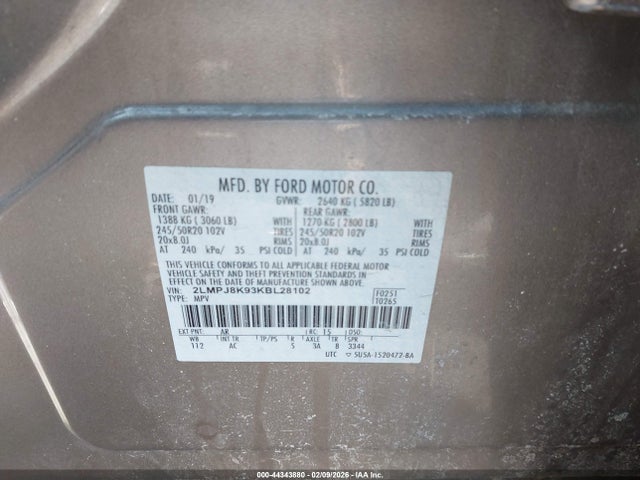 2019 LINCOLN NAUTILUS 2LMPJ8K93KBL28102 Photo 8