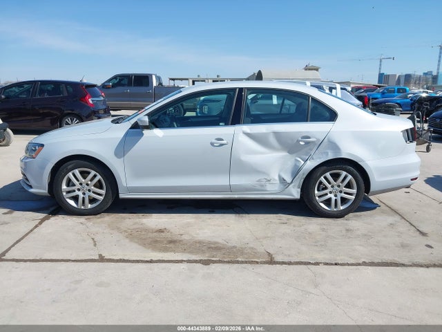Продаж на аукціоні авто 2017 Volkswagen Jetta 1.4t S, vin: 3VW2B7AJ4HM330457, номер лоту: 44343889