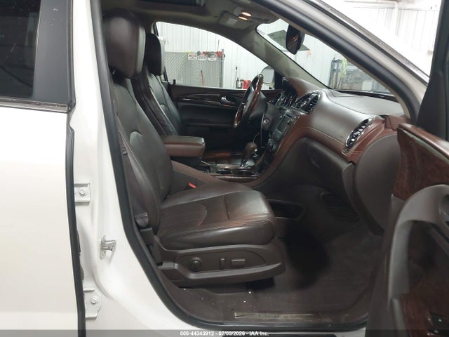 2014 Buick Enclave Leather მანქანა იყიდება აუქციონზე, vin: 5GAKVBKD3EJ110565, აუქციონის ნომერი: 44343912