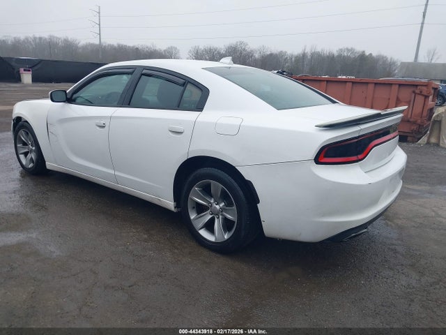 2015 Dodge Charger Sxt მანქანა იყიდება აუქციონზე, vin: 2C3CDXHG7FH814800, აუქციონის ნომერი: 44343918