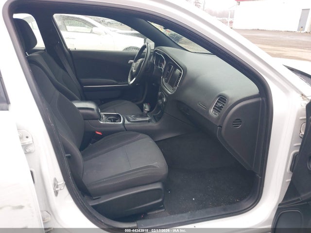 2015 Dodge Charger Sxt მანქანა იყიდება აუქციონზე, vin: 2C3CDXHG7FH814800, აუქციონის ნომერი: 44343918