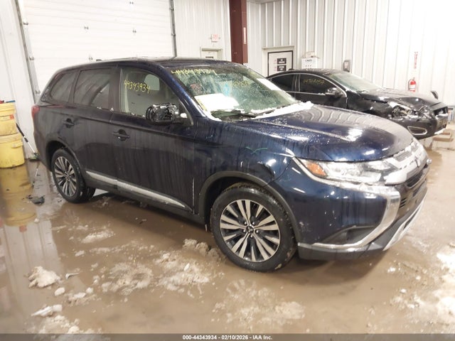 2020 MITSUBISHI OUTLANDER JA4AZ3A39LZ045596 Photo 0