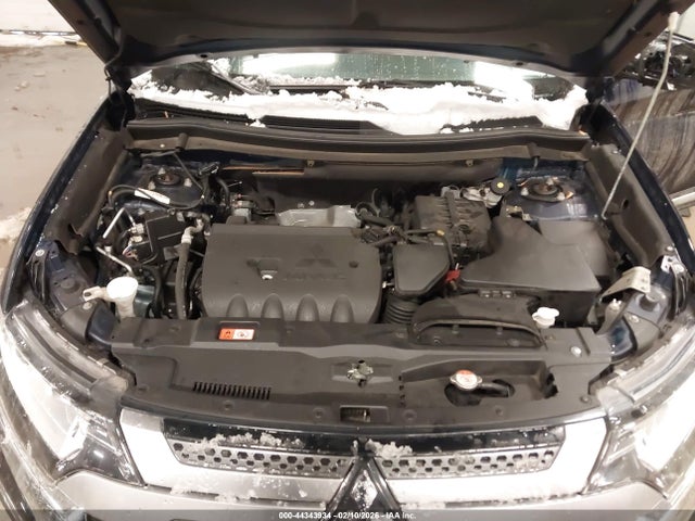 2020 MITSUBISHI OUTLANDER JA4AZ3A39LZ045596 Photo 9