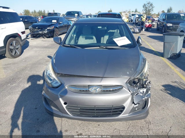 44343941 :رقم المزاد ، KMHCT4AE5FU819444 vin ، 2015 Hyundai Accent Gls مزاد بيع