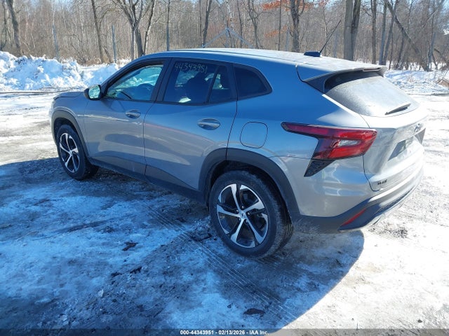 2024 CHEVROLET TRAX KL77LGE27RC174505 Photo 2