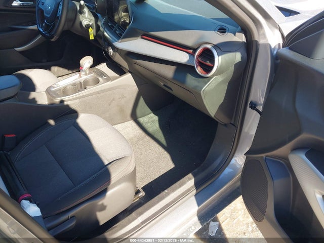 2024 CHEVROLET TRAX KL77LGE27RC174505 Photo 4