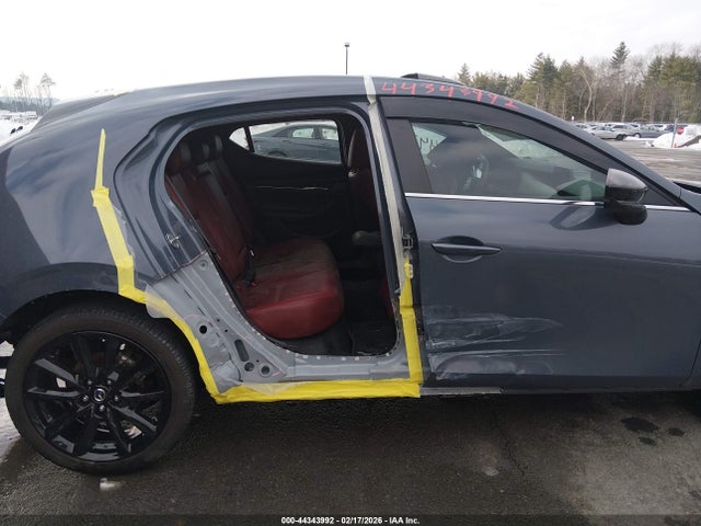 Продажа на аукционе авто 2023 Mazda Mazda3 2.5 S Carbon Edition, vin: JM1BPBLM8P1603782, номер лота: 44343992
