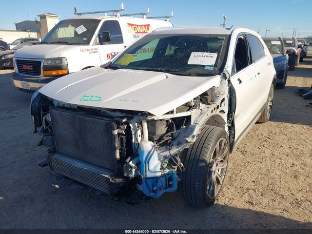 2023 CADILLAC XT4 1GYFZCR47PF102047 Photo 1