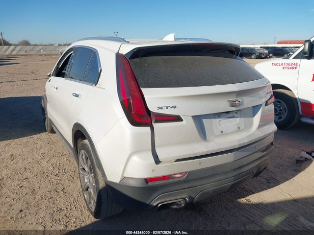 2023 CADILLAC XT4 1GYFZCR47PF102047 Photo 2