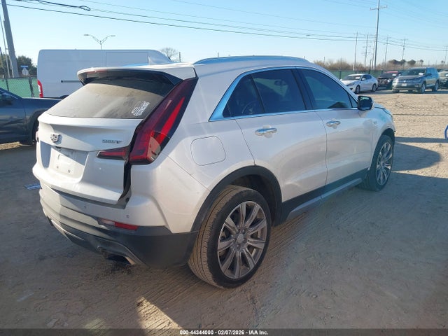 2023 CADILLAC XT4 1GYFZCR47PF102047 Photo 3