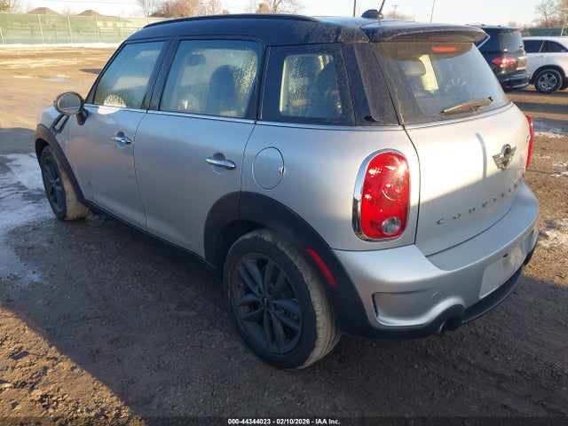 2014 MINI COUNTRYMAN WMWZC5C56EWP35294 Photo 2