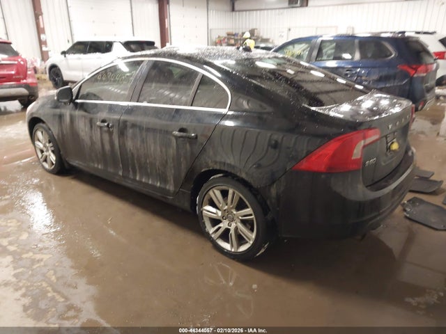 2012 VOLVO S60 YV1622FS1C2092893 Photo 2