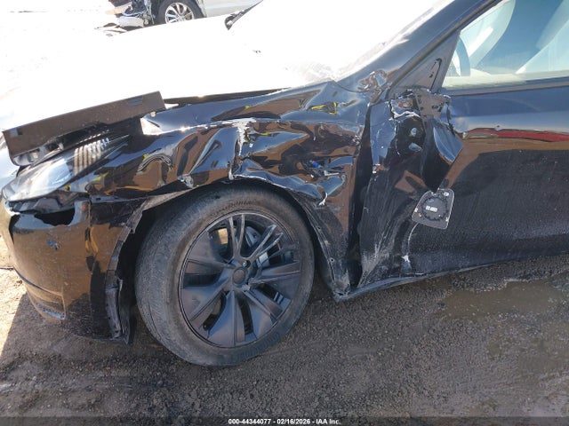 Aukcja sprzedaży 2024 Tesla Model Y Long Range Dual Motor All-wheel Drive, vin: 7SAYGAEE1RF100568, numer aukcji: 44344077