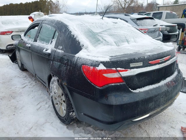 44344087 :رقم المزاد ، 1C3CCBAB2CN330735 vin ، 2012 Chrysler 200 Lx مزاد بيع