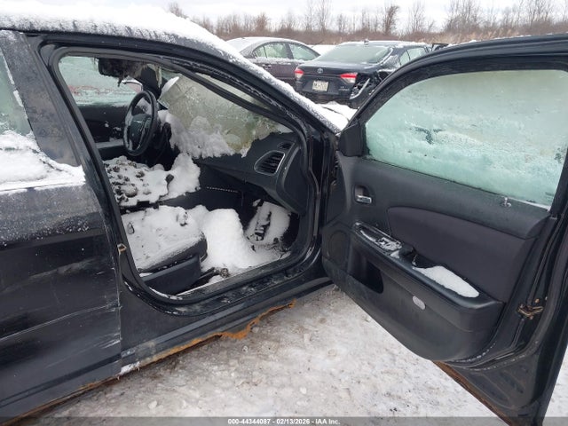 44344087 :رقم المزاد ، 1C3CCBAB2CN330735 vin ، 2012 Chrysler 200 Lx مزاد بيع
