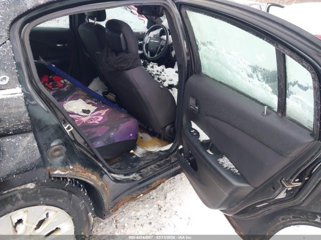 44344087 :رقم المزاد ، 1C3CCBAB2CN330735 vin ، 2012 Chrysler 200 Lx مزاد بيع