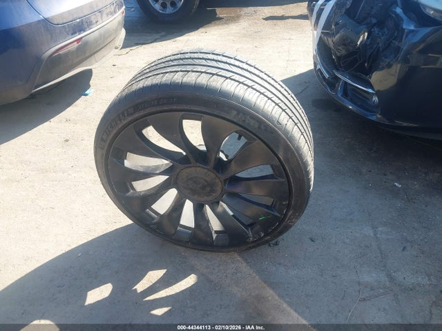 7SAYGDEF7PF705217 Tesla Model Y Performance Dual Motor All-wheel Drive