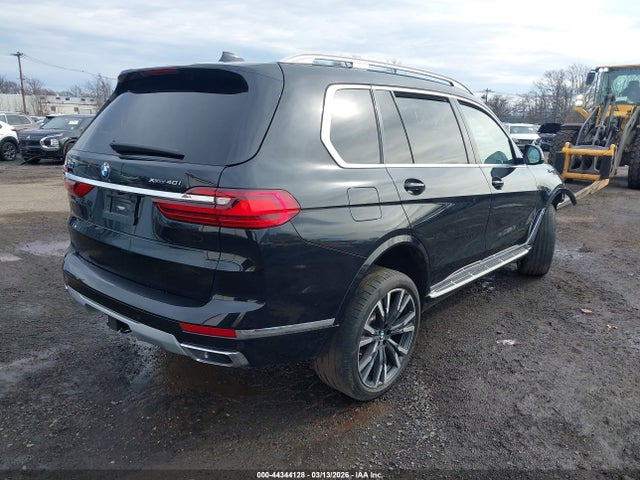 2022 BMW X7 5UXCW2C06N9J52790 Photo 3