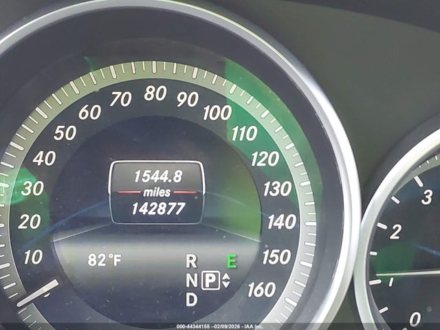 2014 Mercedes-benz E 350 4matic მანქანა იყიდება აუქციონზე, vin: WDDHF8JB8EA881330, აუქციონის ნომერი: 44344155
