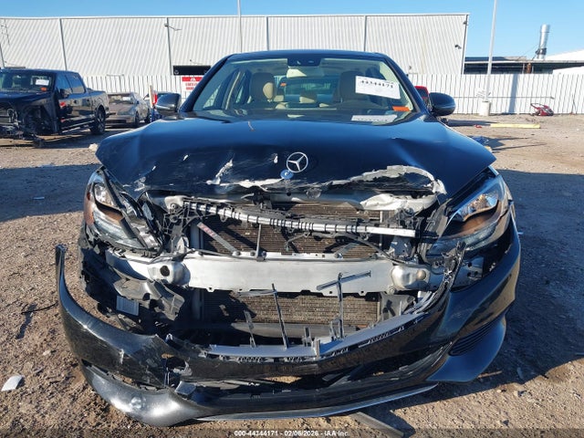 Aukcja sprzedaży 2016 Mercedes-benz C 300 Luxury 4matic, vin: 55SWF4KB1GU137280, numer aukcji: 44344171
