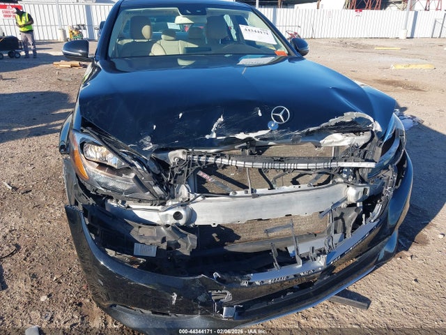 Aukcja sprzedaży 2016 Mercedes-benz C 300 Luxury 4matic, vin: 55SWF4KB1GU137280, numer aukcji: 44344171