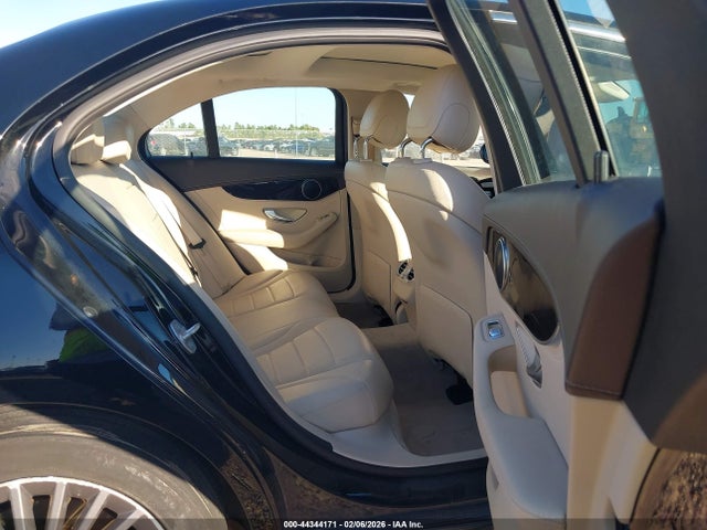 Aukcja sprzedaży 2016 Mercedes-benz C 300 Luxury 4matic, vin: 55SWF4KB1GU137280, numer aukcji: 44344171