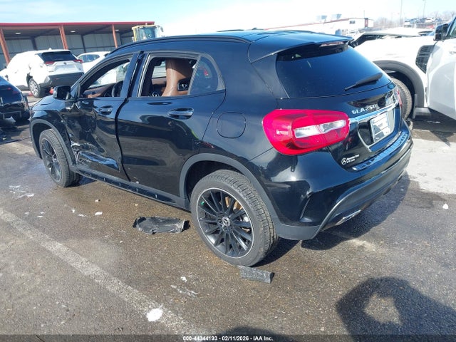 Aukcja sprzedaży 2020 Mercedes-benz Gla 250 4matic, vin: W1NTG4GB2LJ700052, numer aukcji: 44344193