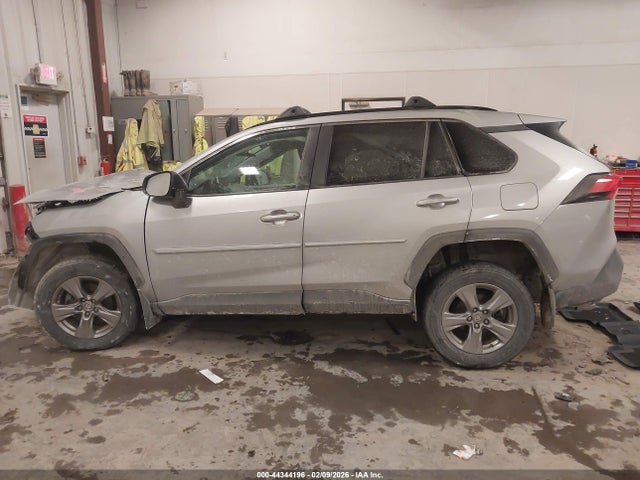 2024 Toyota Rav4 Xle მანქანა იყიდება აუქციონზე, vin: 2T3P1RFV4RW471970, აუქციონის ნომერი: 44344196