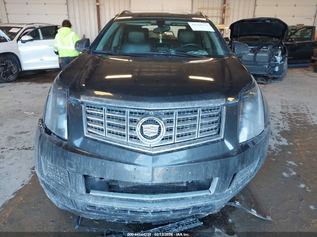 44344238 :رقم المزاد ، 3GYFNAE37FS551641 vin ، 2015 Cadillac Srx Standard مزاد بيع