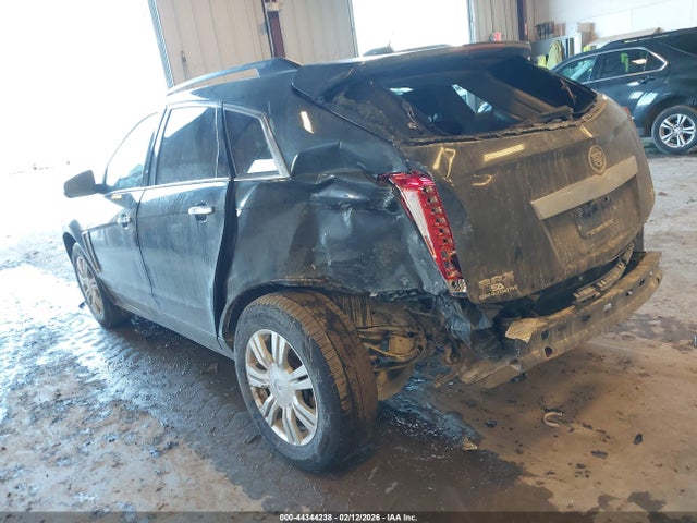 44344238 :رقم المزاد ، 3GYFNAE37FS551641 vin ، 2015 Cadillac Srx Standard مزاد بيع