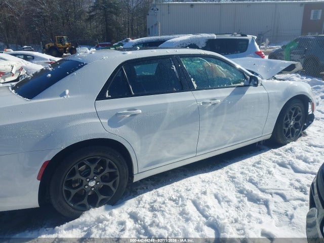 Продаж на аукціоні авто 2019 Chrysler 300 300s Awd, vin: 2C3CCAGG0KH747291, номер лоту: 44344245