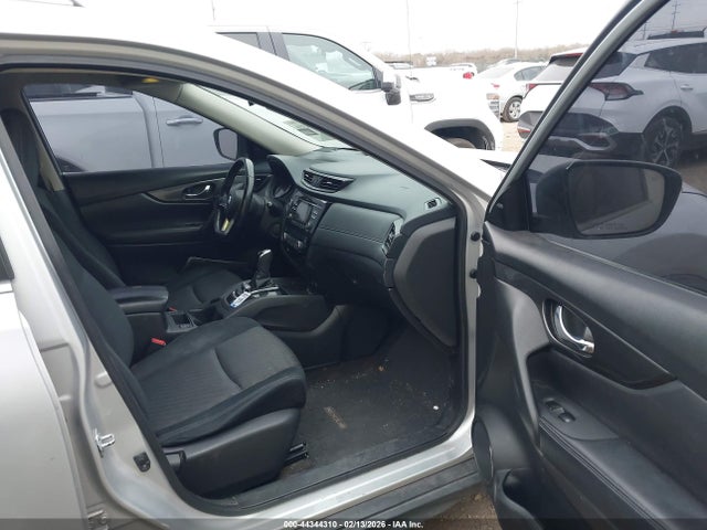 JN8AT2MT6HW153488 Nissan ROGUE SV