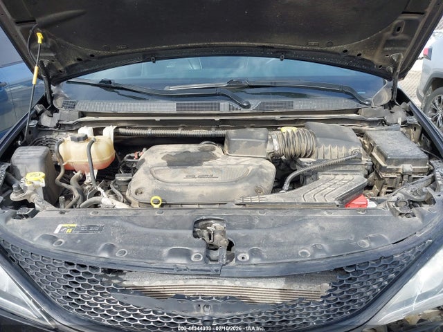2019 Chrysler Pacifica Limited მანქანა იყიდება აუქციონზე, vin: 2C4RC1GG4KR681389, აუქციონის ნომერი: 44344333