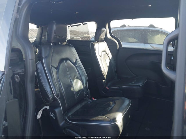 2019 Chrysler Pacifica Limited მანქანა იყიდება აუქციონზე, vin: 2C4RC1GG4KR681389, აუქციონის ნომერი: 44344333