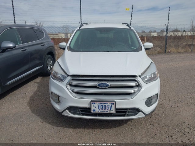 1FMCU9GD7JUD08853 Ford ESCAPE SE