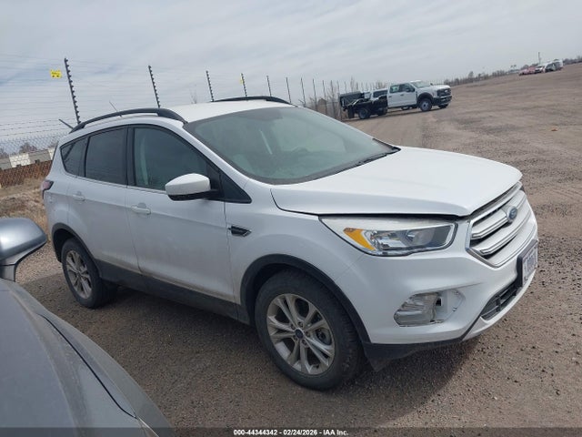 1FMCU9GD7JUD08853 Ford ESCAPE SE