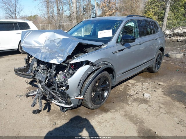 2023 VOLKSWAGEN TIGUAN 3VV8B7AX0PM070995 Photo 1