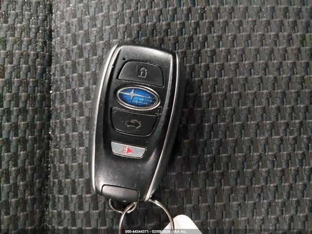 2020 Subaru Forester Premium მანქანა იყიდება აუქციონზე, vin: JF2SKAJC2LH499800, აუქციონის ნომერი: 44344371