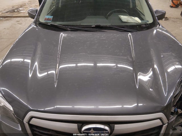 2020 Subaru Forester Premium მანქანა იყიდება აუქციონზე, vin: JF2SKAJC2LH499800, აუქციონის ნომერი: 44344371