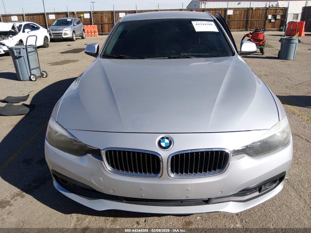 Aukcja sprzedaży 2017 Bmw 320i, vin: WBA8E1G57HNU14643, numer aukcji: 44344388