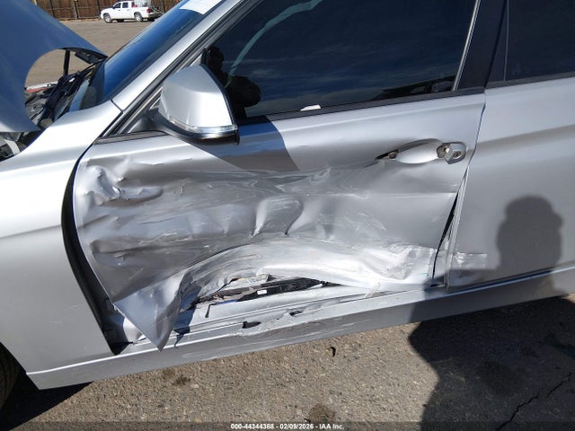 Aukcja sprzedaży 2017 Bmw 320i, vin: WBA8E1G57HNU14643, numer aukcji: 44344388