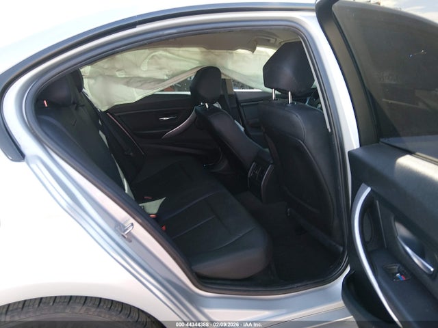 Aukcja sprzedaży 2017 Bmw 320i, vin: WBA8E1G57HNU14643, numer aukcji: 44344388